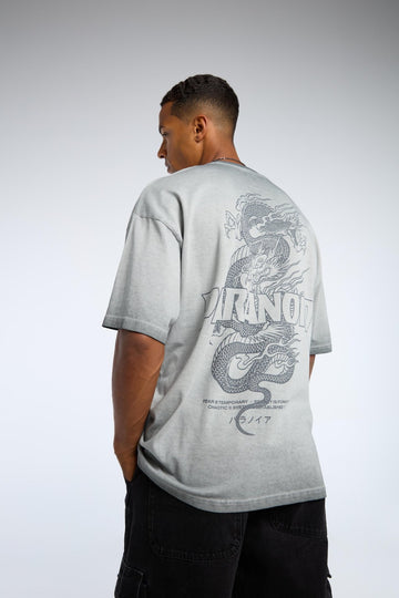 New Yorker T-shirt Oversized Com Gráfite Cinza