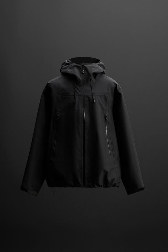 Zara Casaco Tecnico Com Capuz Preto