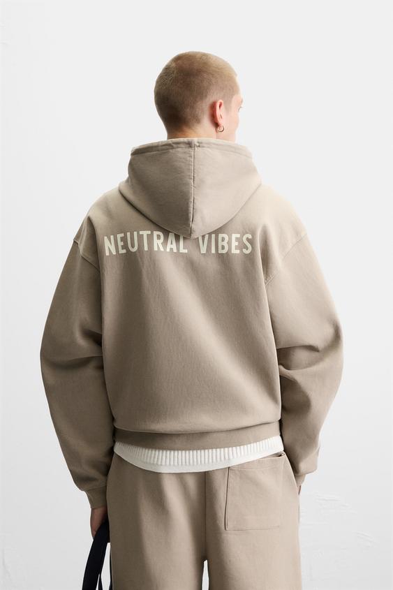 Zara Hoodie Com Mensagem Cinzento