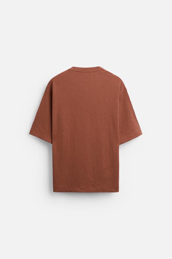 Zara T-Shirt Com Estrutura Ocre