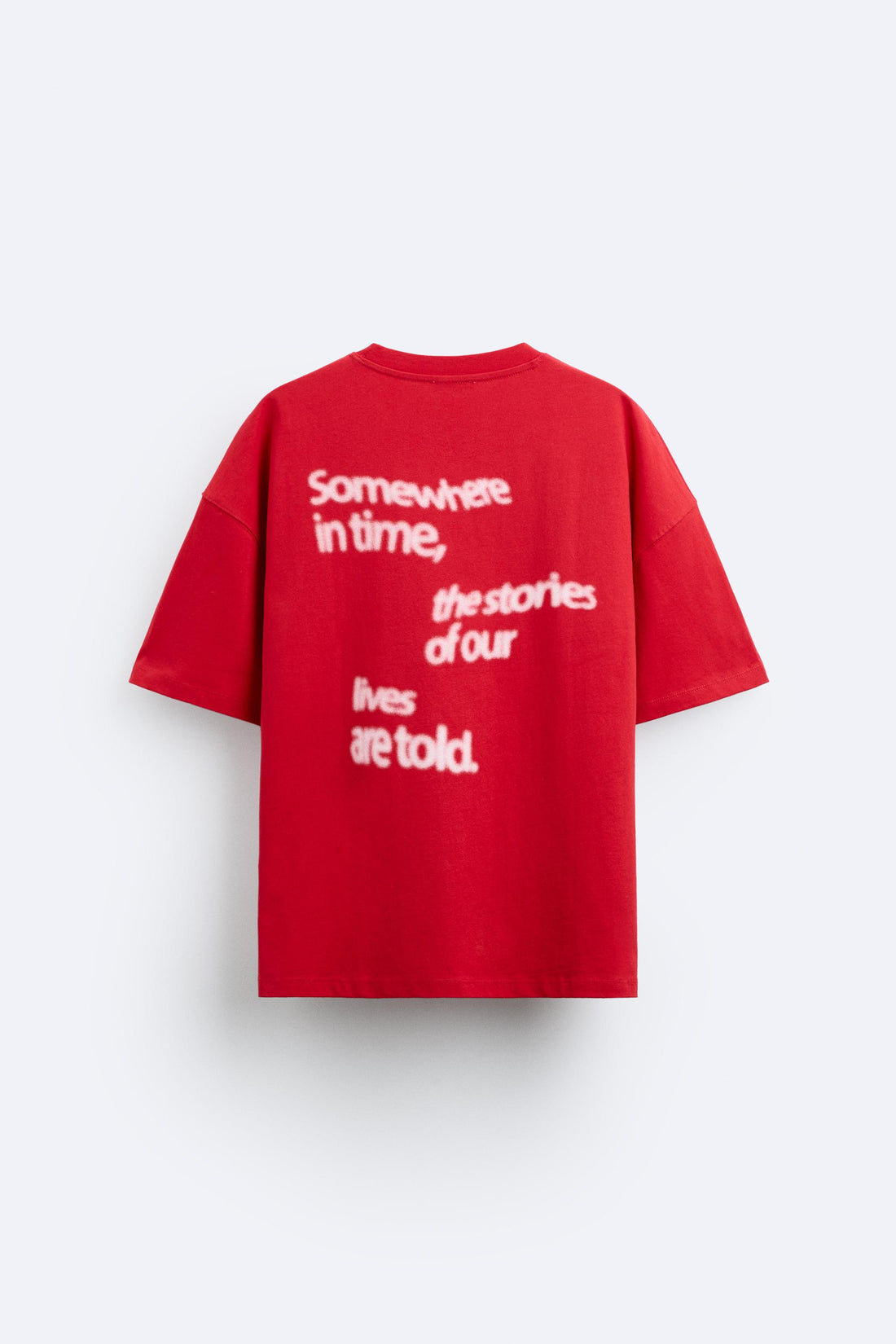 Zara T-Shirt Com Texto Distorcido