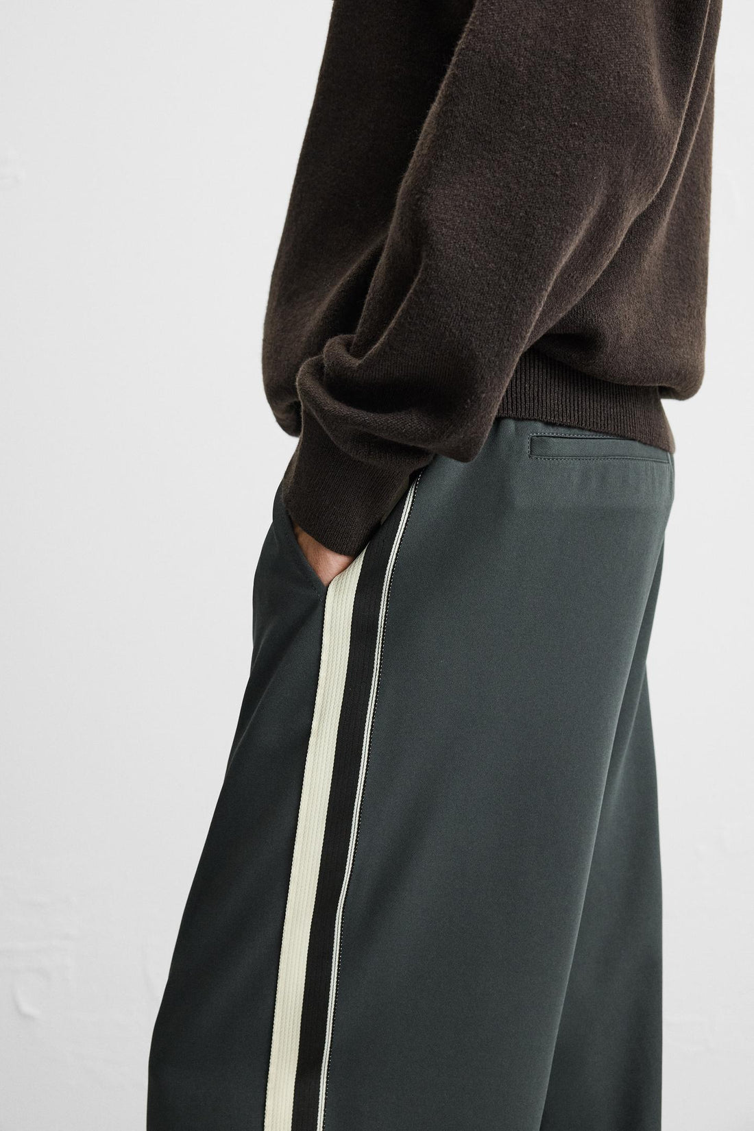 Zara Calças Técnicas Com Faixa Cinzento Verde