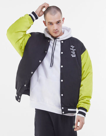 Bershka Bomber Acolchoado Estampado Preto &amp; Verde