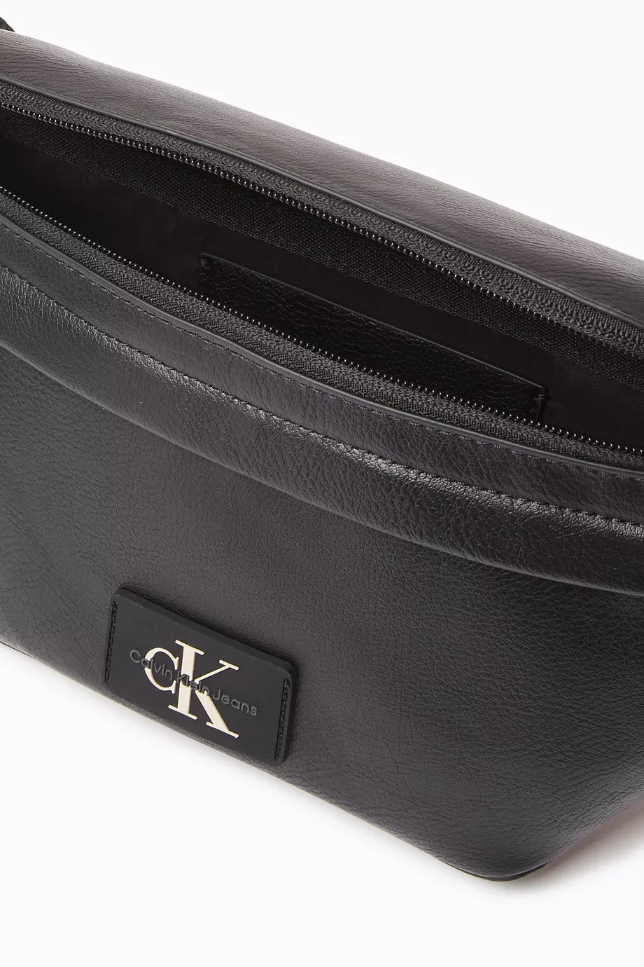 Calvin Klein Porchet Com Logo Preta