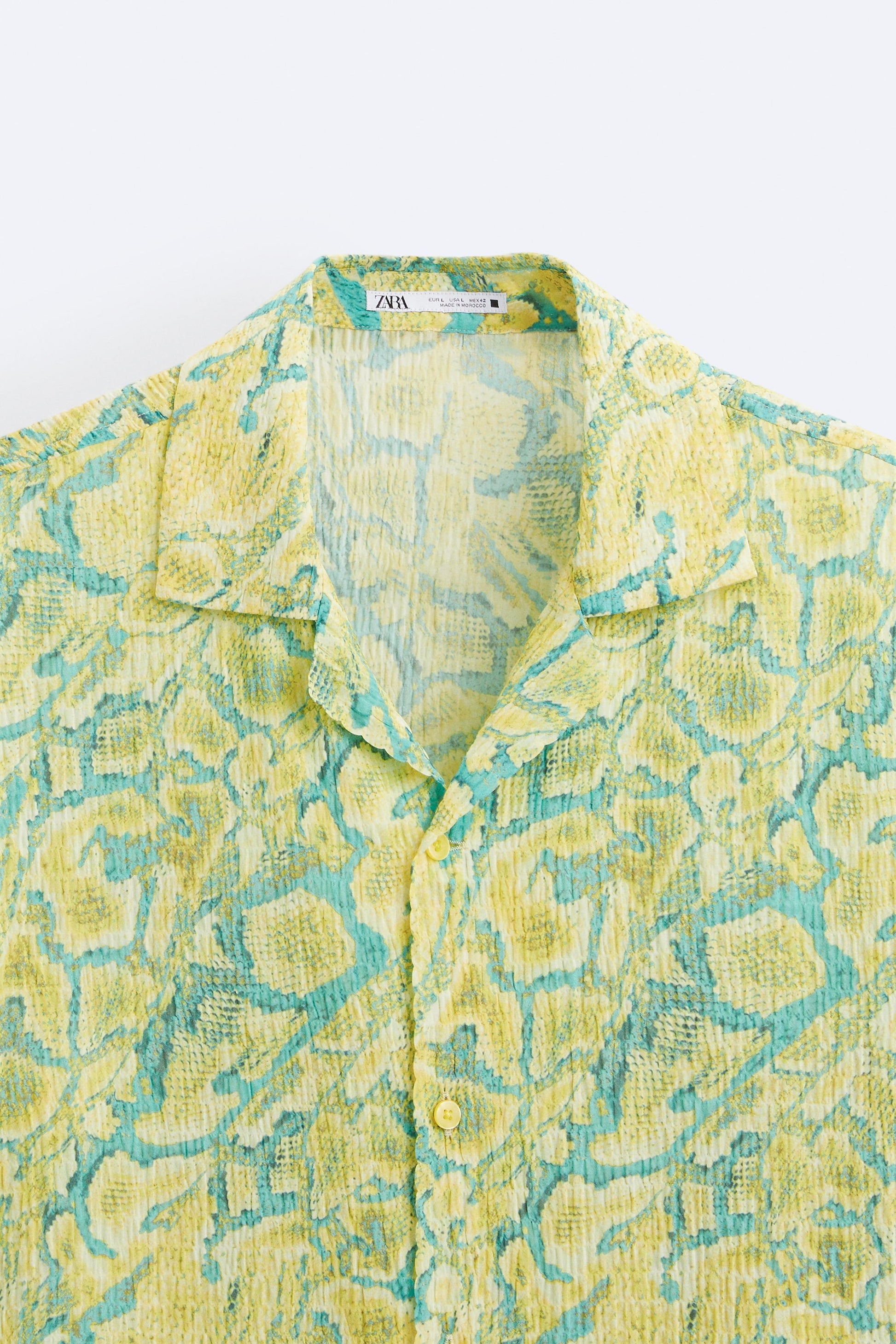 Zara Camisa Com Estampado De Serpente