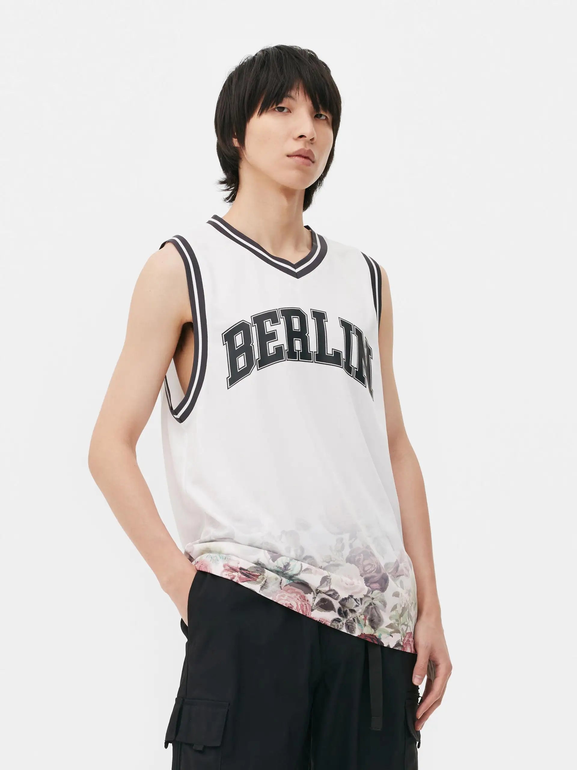 Primark T-Shirt Manga Cava Esportivo Com Estampado Berlin