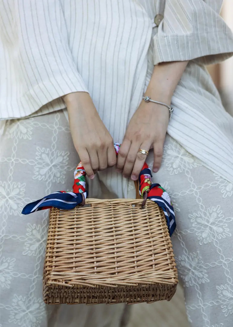 Kimono Cruzado em Linho as riscas