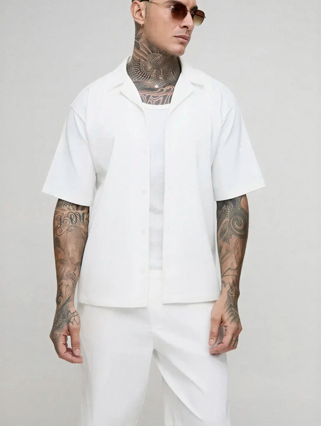 Man Conjunto Plissado Oversize Cinza