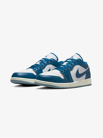 Jordan 1 low SE Blue