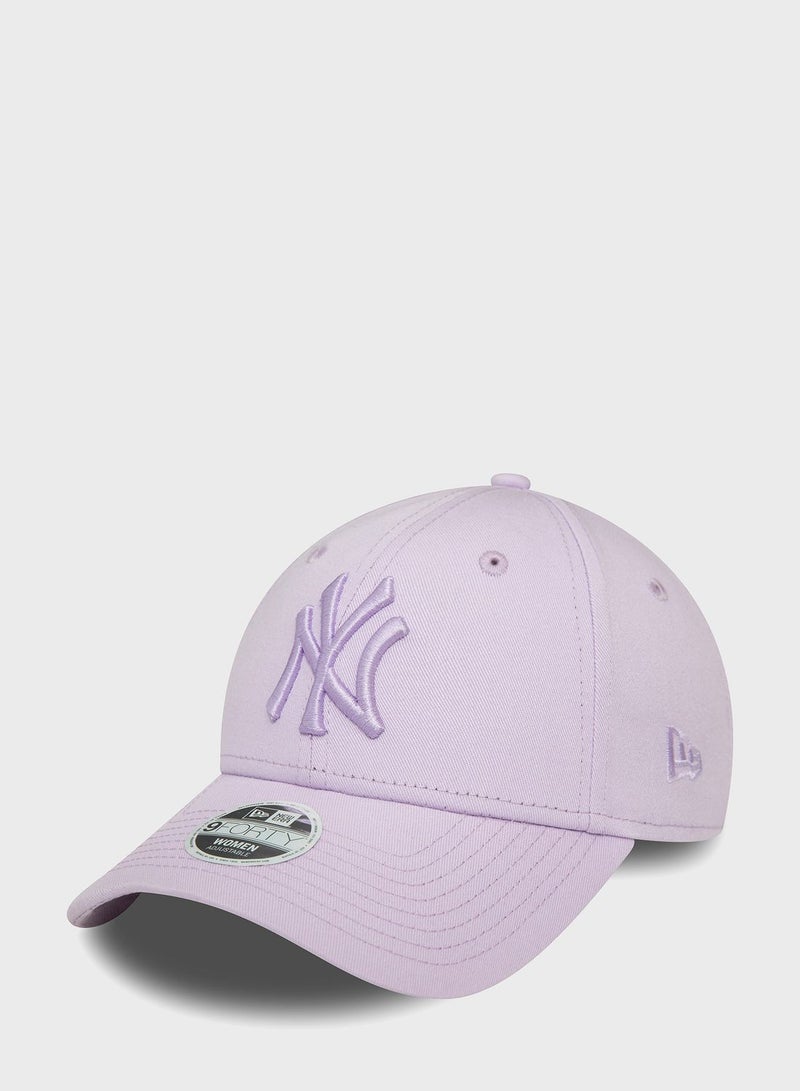 New Era Chapéu  York Yankees MLB League Essential Tonal Purple