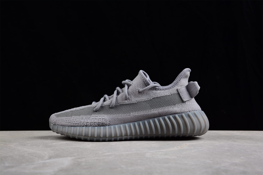 Adidas Yeezy 350 Grey