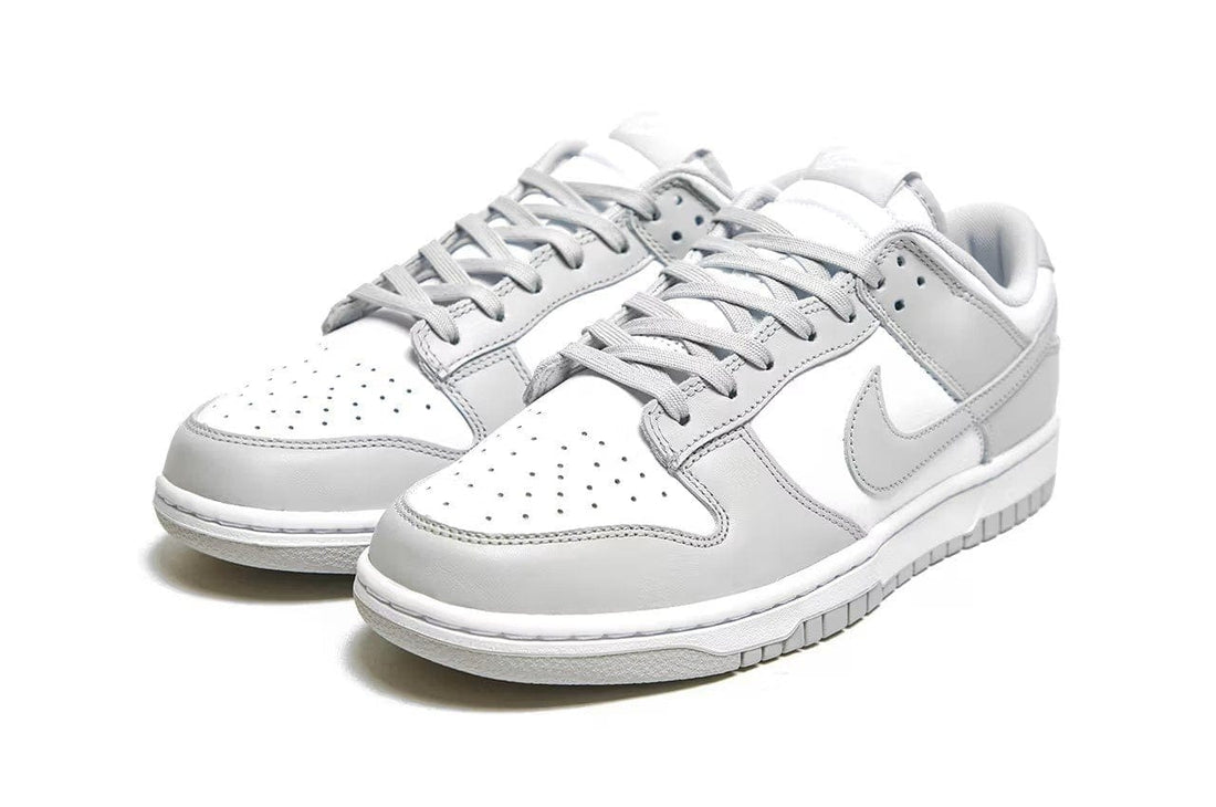 Nike dunk low grey fog