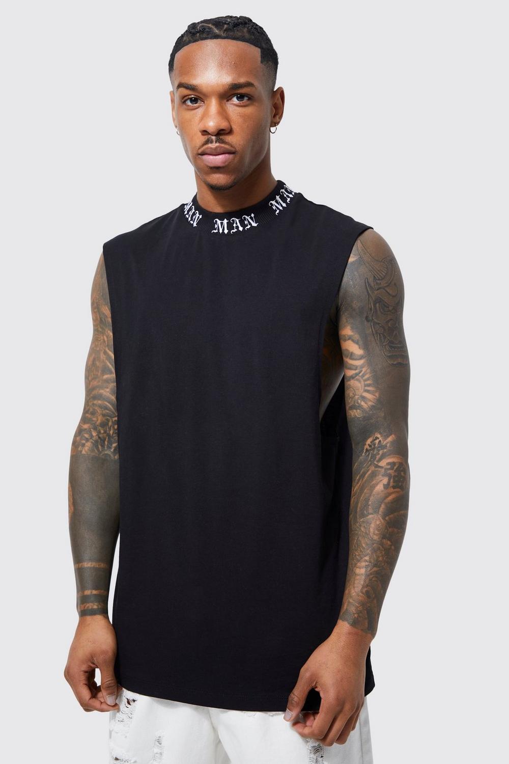 MAN T-Shirt Manga Cava Oversized Com Corte Gótico