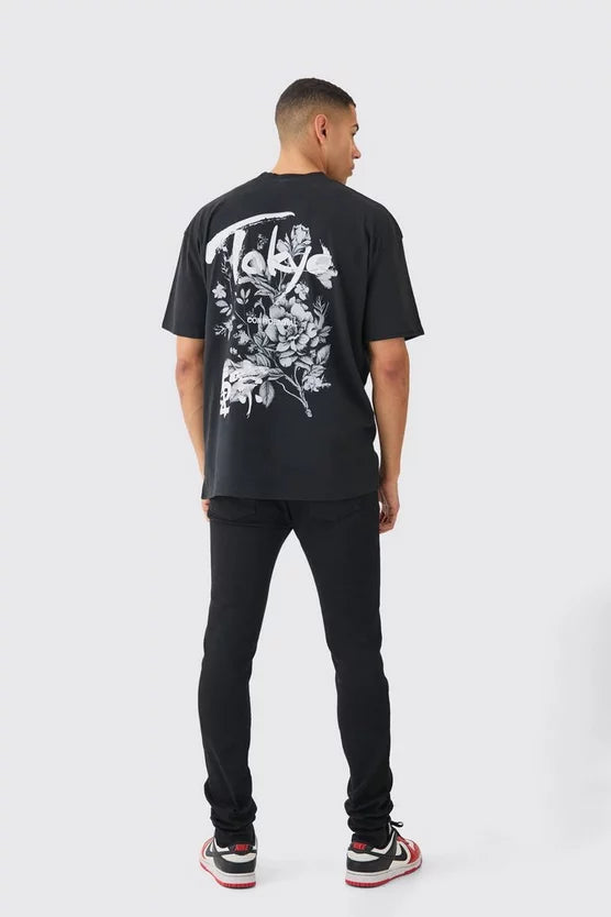 Man T-Shirt Oversized Tokyo Com Estampa Floral Preta