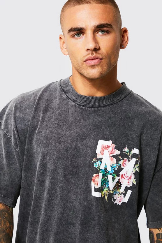 Man T-Shirt Oversized De Grafite Floral Com Efeito De Lavagem