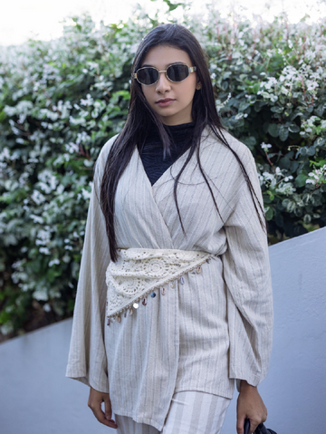 Ruh Kimono em Linho às Riscas Branco e Creme
