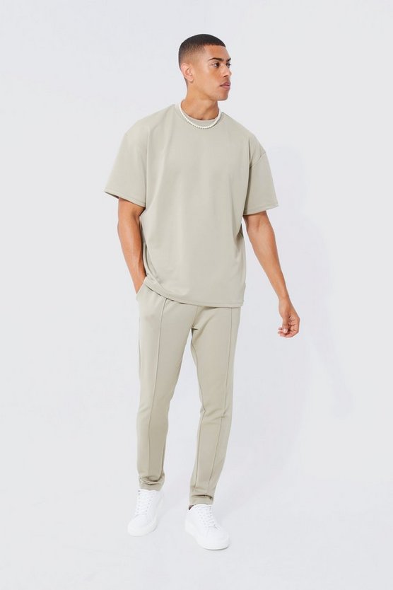 MAN Conjunto Oversized T-Shirt e Calças Jogger